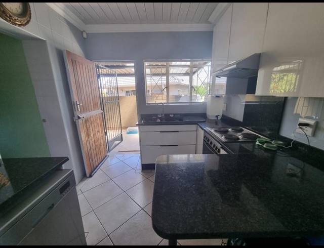 4 BEDROOM HOUSE FOR SALE IN VERWOERDPARK